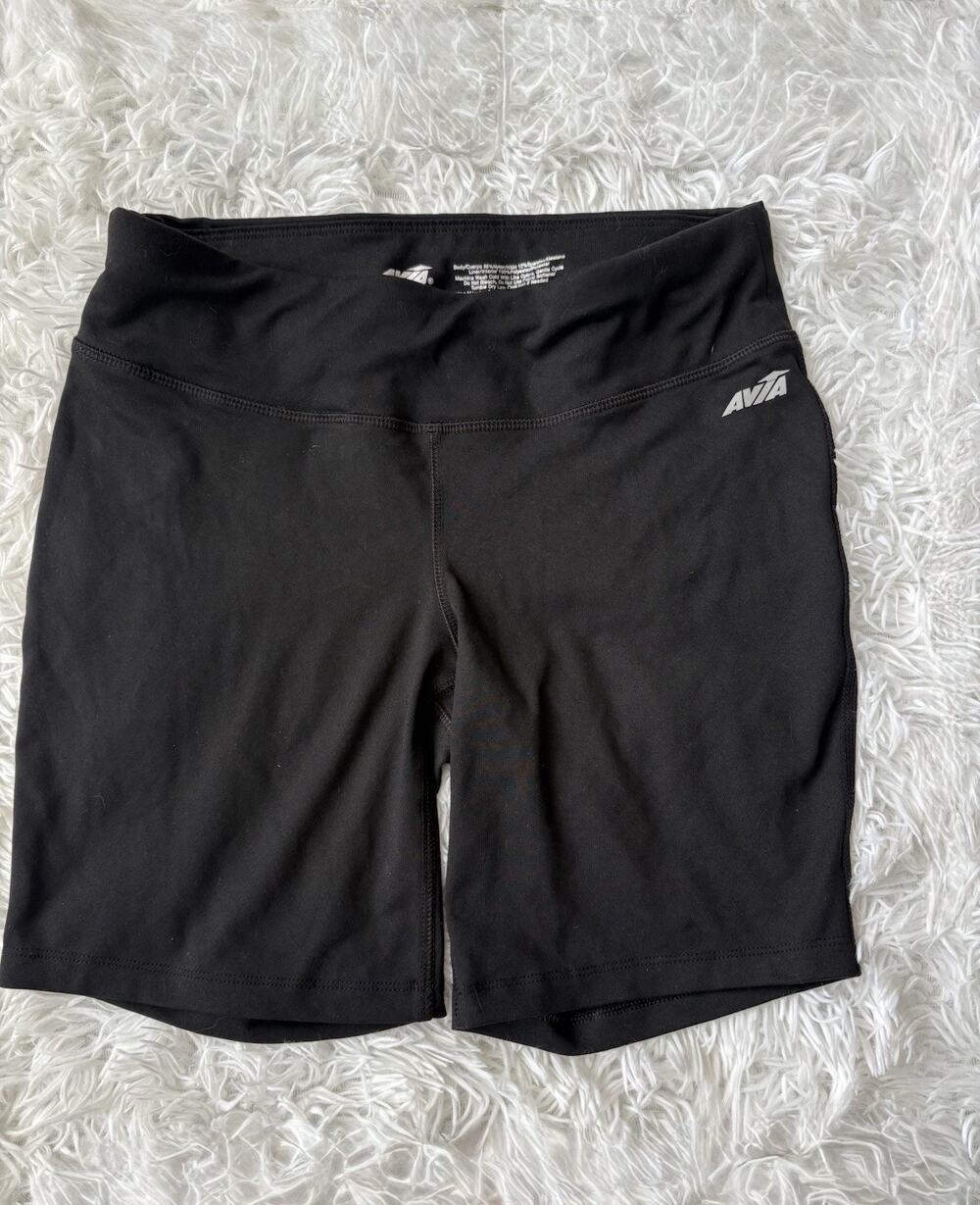 Avia Women’s S Classic Black Bike Shorts. Great Pair & Cond